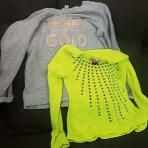 2 long sleeve tops